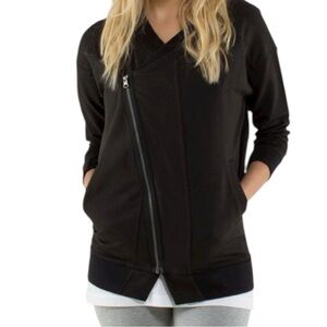 Lululemon‎ Mula Bundle Wrap Jacket Women’s Size 10 Telemark Print Black